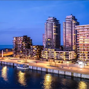 Park Tower Sea View With Pool And Gym , Ostende Belgien
