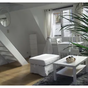 https://pulpifornia-brussels.brusselshotelsbook.com